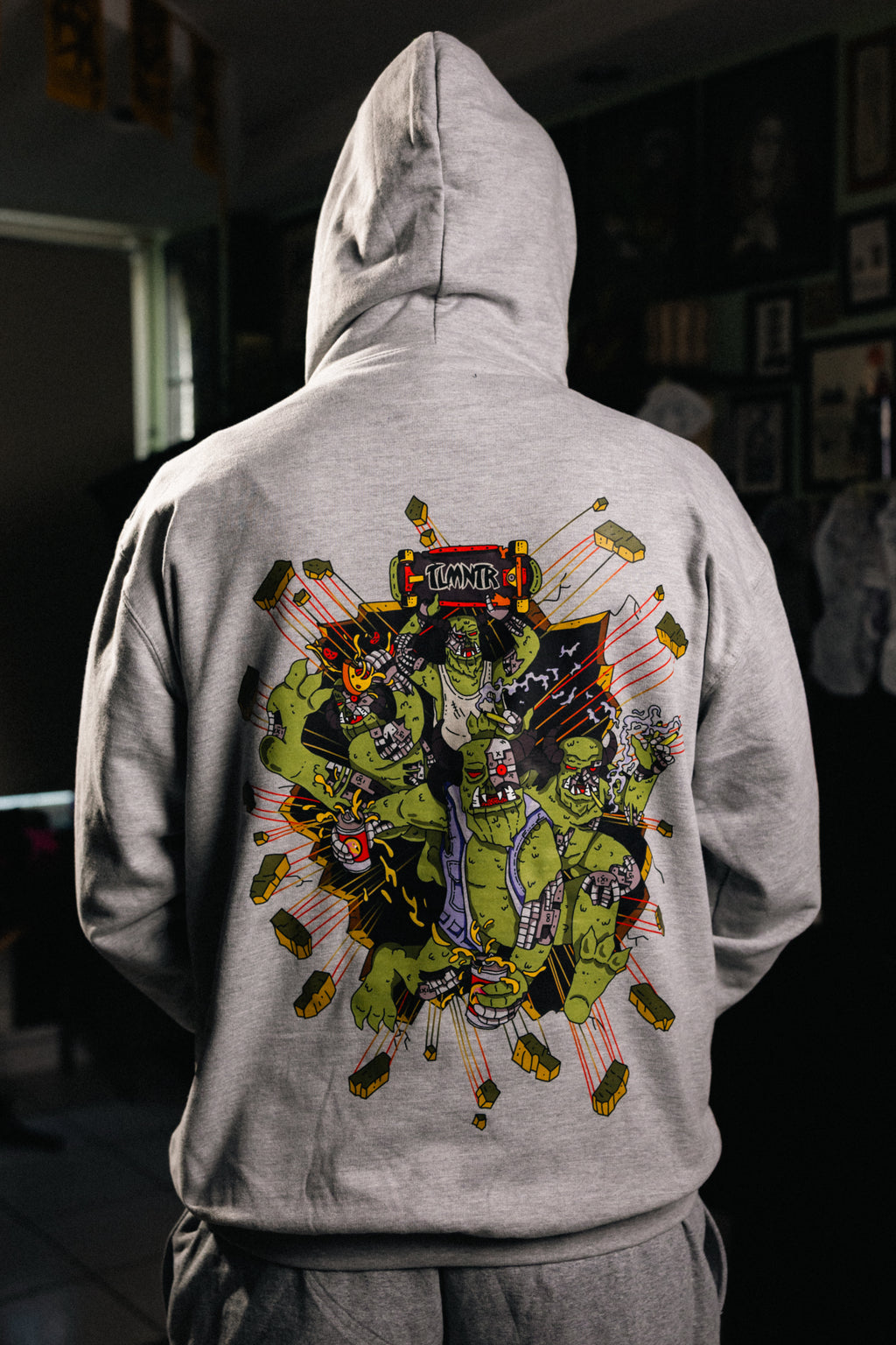 Pulover s kapuco TLMNTR Masters Of Mosh