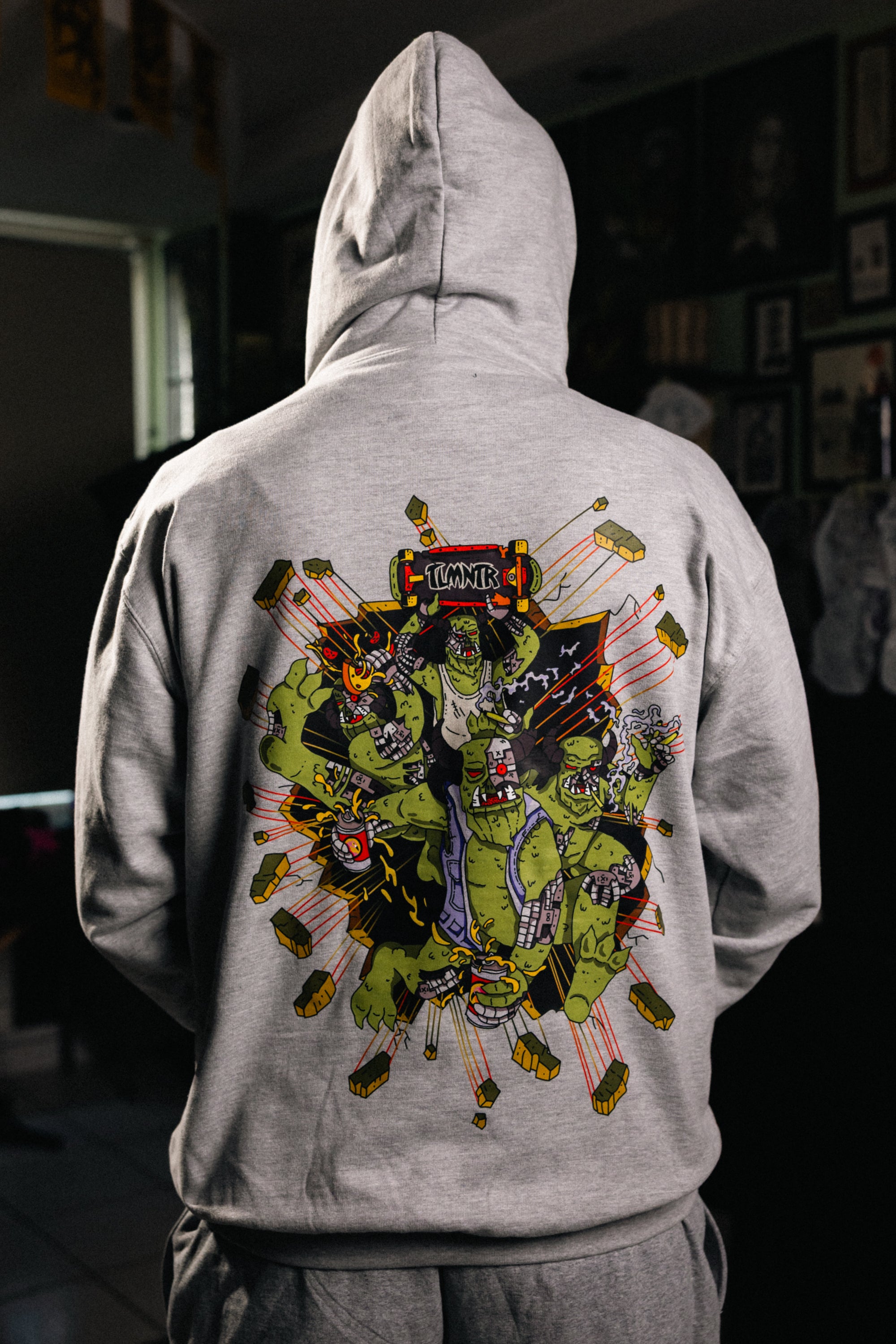 Pulover s kapuco TLMNTR Masters Of Mosh