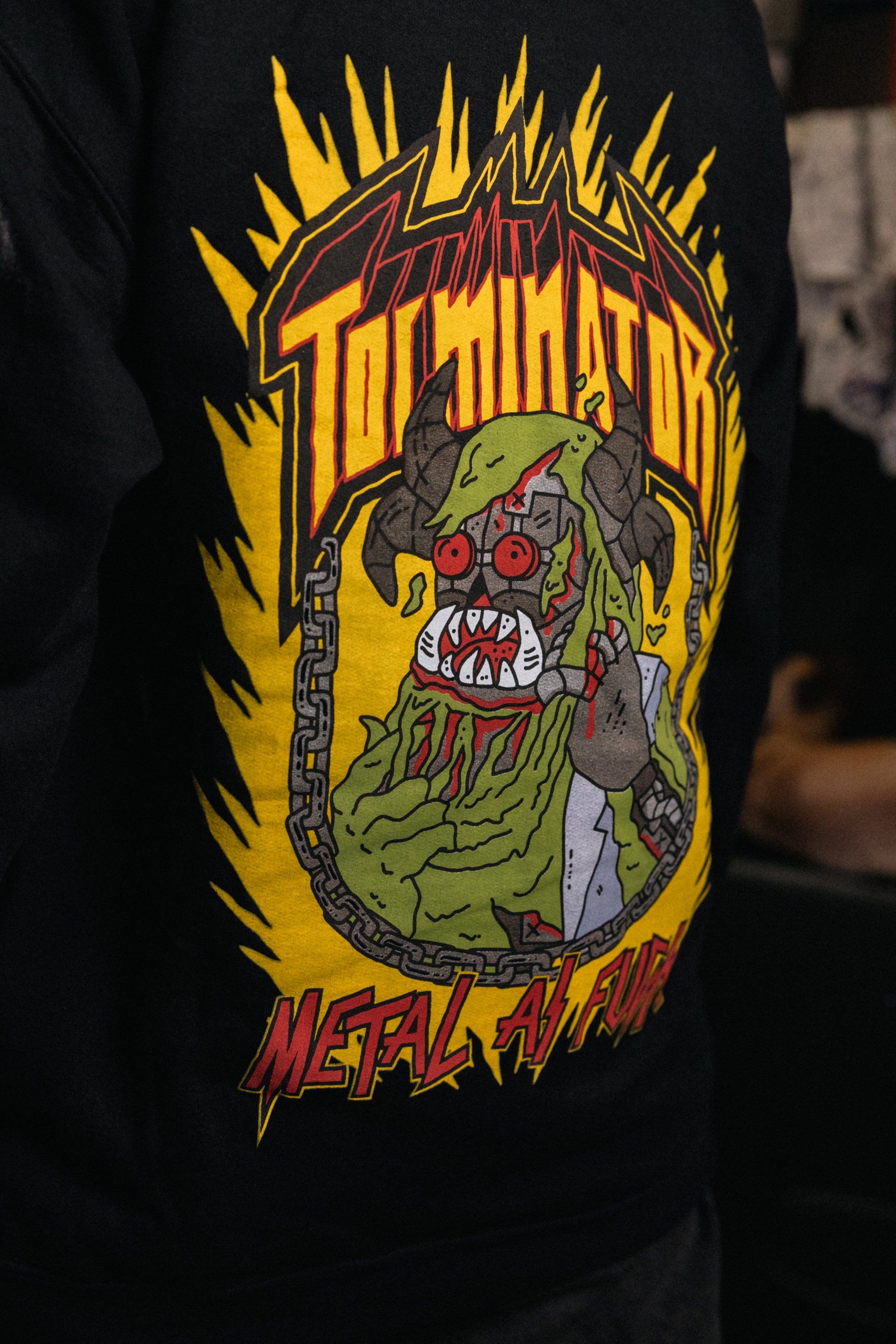 Pulover s kapuco z zadrgo, Metal As Fuck