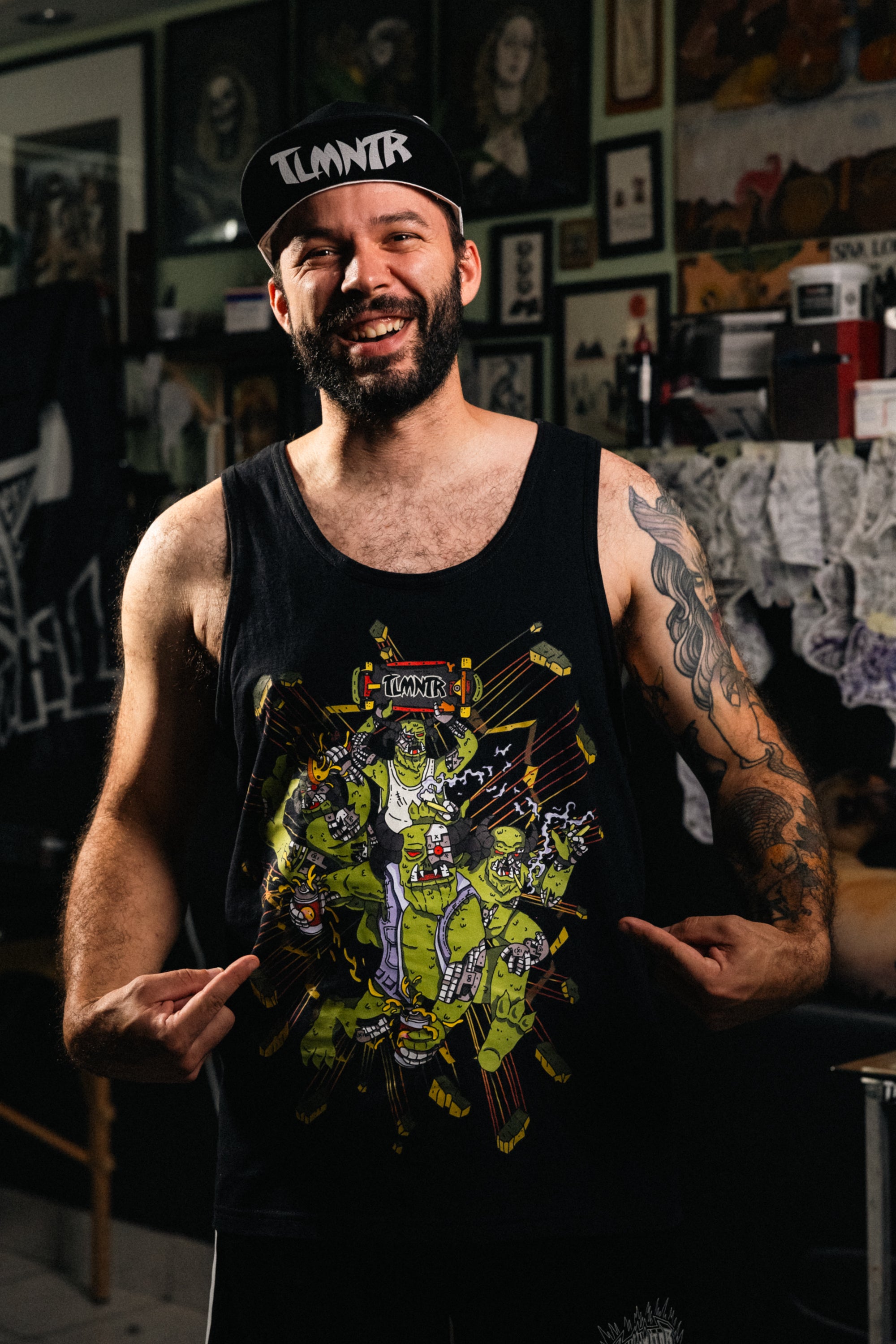 Majica brez rokavov TLMNTR